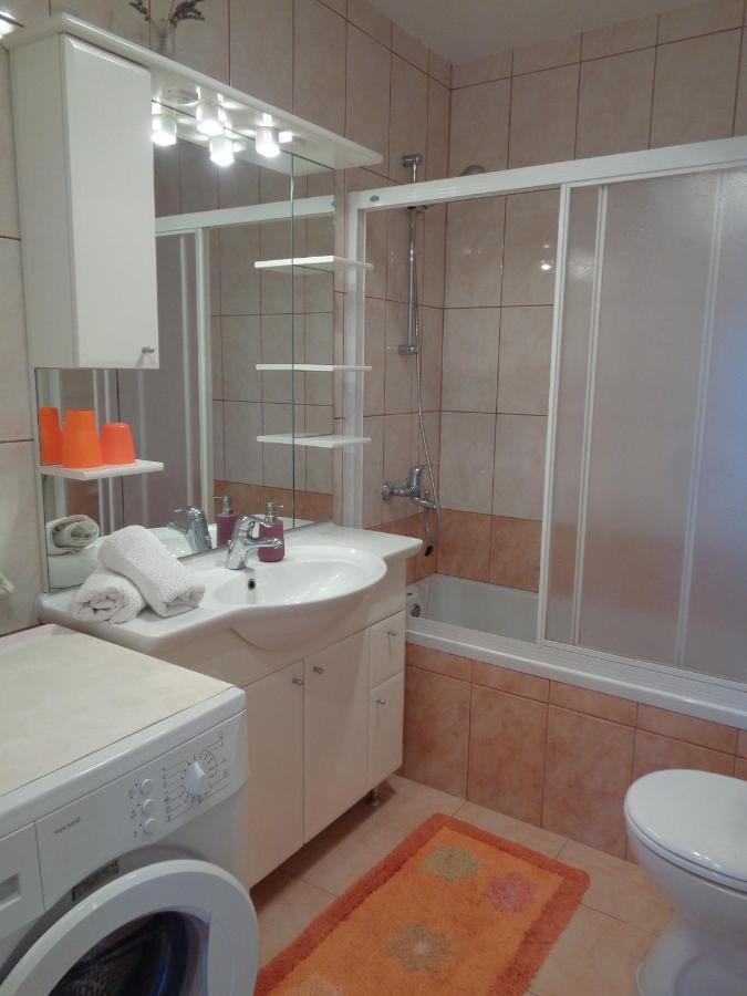 Katja Beach Apartment Račišće Bagian luar foto