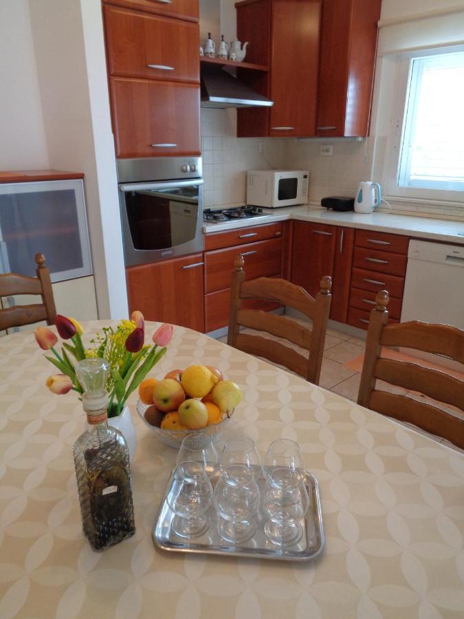 Katja Beach Apartment Račišće Bagian luar foto